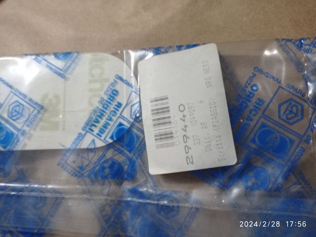 Adesivo Piaggio NRG spoiler sotto pedana