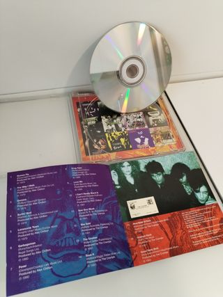 THE CRAMPS, ...OFF THE BONE, CD (Negociable)