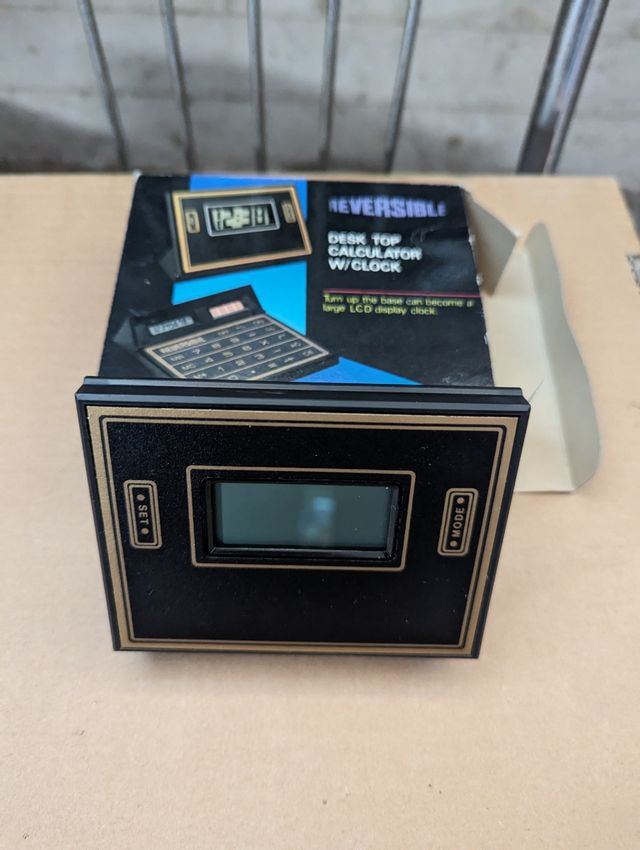 desktop calculator e clock anni 90