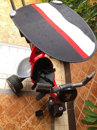 Triciclo Injusa