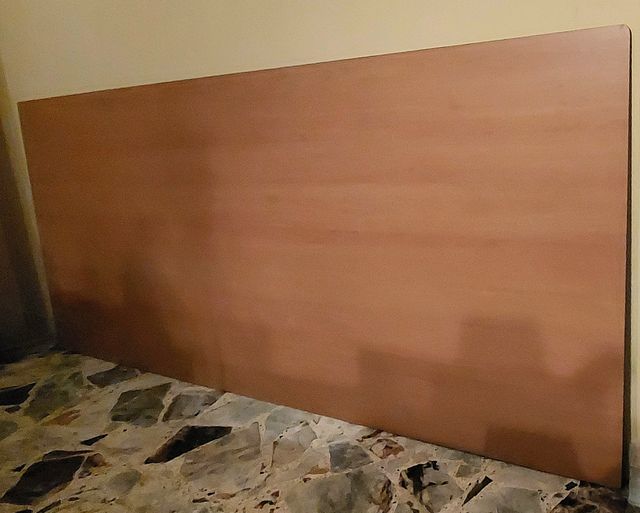 Tavola in legno massello