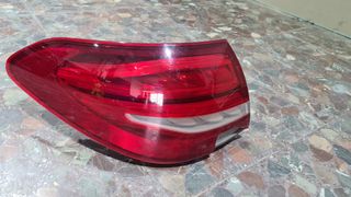 Piloto Mercedes W205
