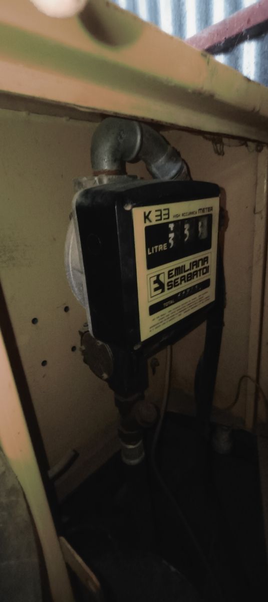 Depósito para combustible móvil