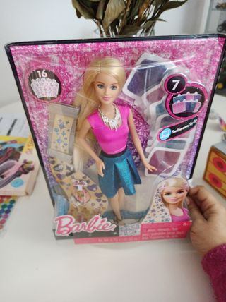 Muñeca Barbie peluquería