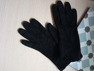 Guantes de ante.