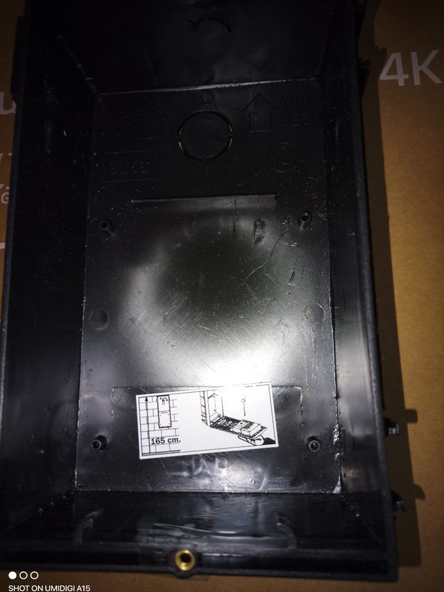 Cajas de empotrar para telefonillo.