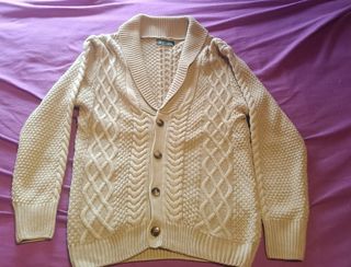 Chaqueta color beige 