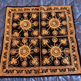 Federa in velluto con ricamo orientale