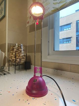Flexo rosa regulable altura