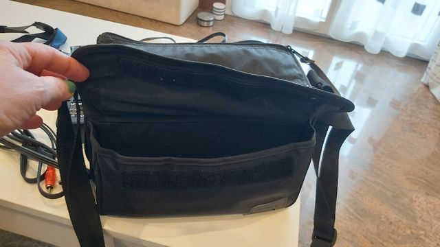 Videocamera Sony CCD-TR750E