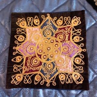 Federe 40x40 in velluto e ricami orienta