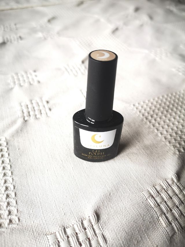 Smalto gel semipermanente