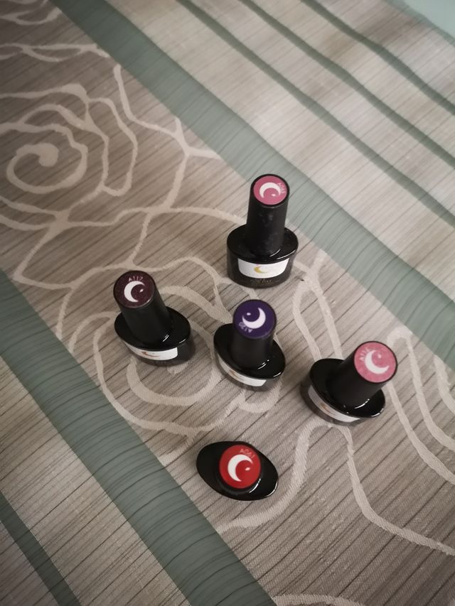 Smalto gel semipermanente