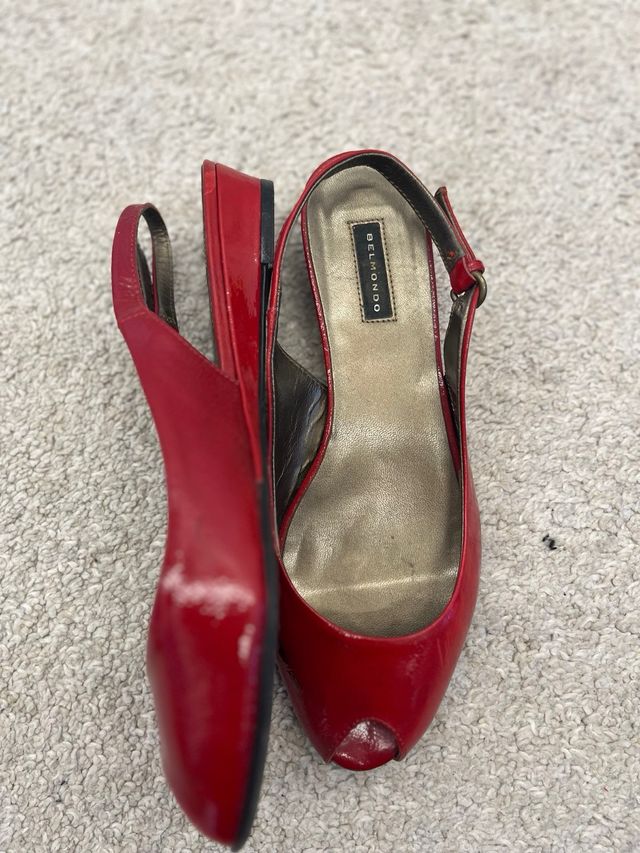 sandalo basso Belmondo allacciato, vernice rossa