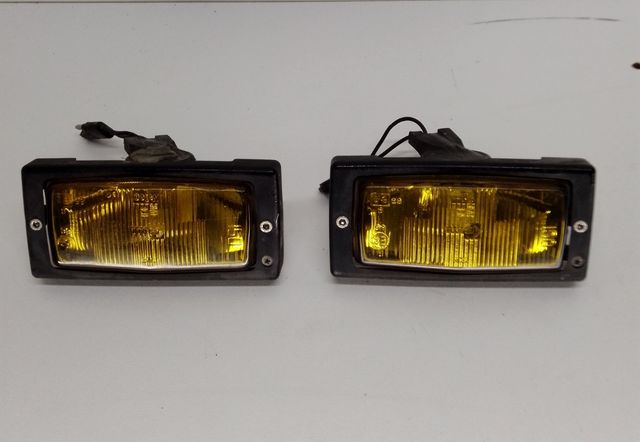 Antinieblas Renault supercinco 1397