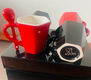 Tazzine esagonali con cucchiaini