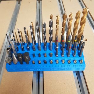 SOPORTE DE MESA PARA PUNTAS HEXAGONALES Y BROCAS