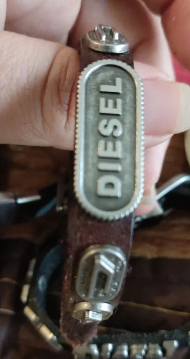 PULSERA DE HOMBRE NUEVA MARCA DIESEL