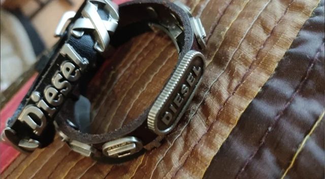 PULSERA DE HOMBRE NUEVA MARCA DIESEL