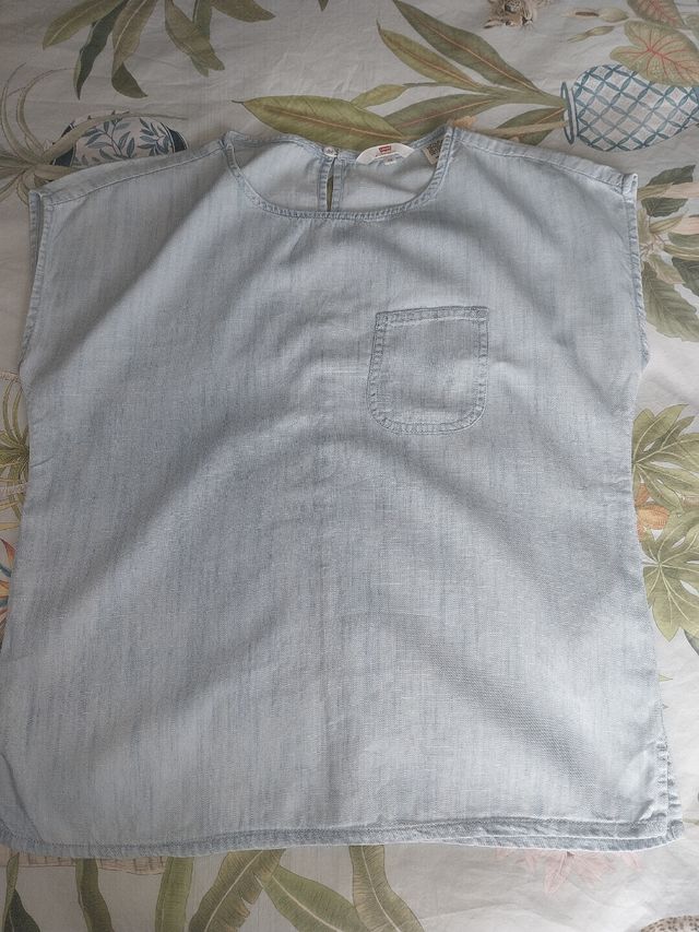Camisa sin mangas levis xs