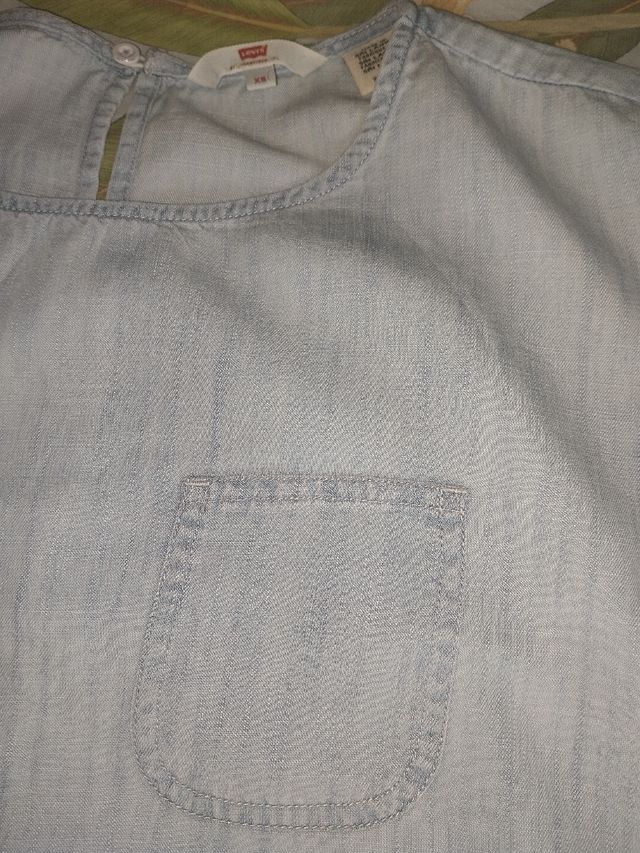 Camisa sin mangas levis xs