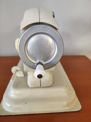 Máquina de coser juguete vintage