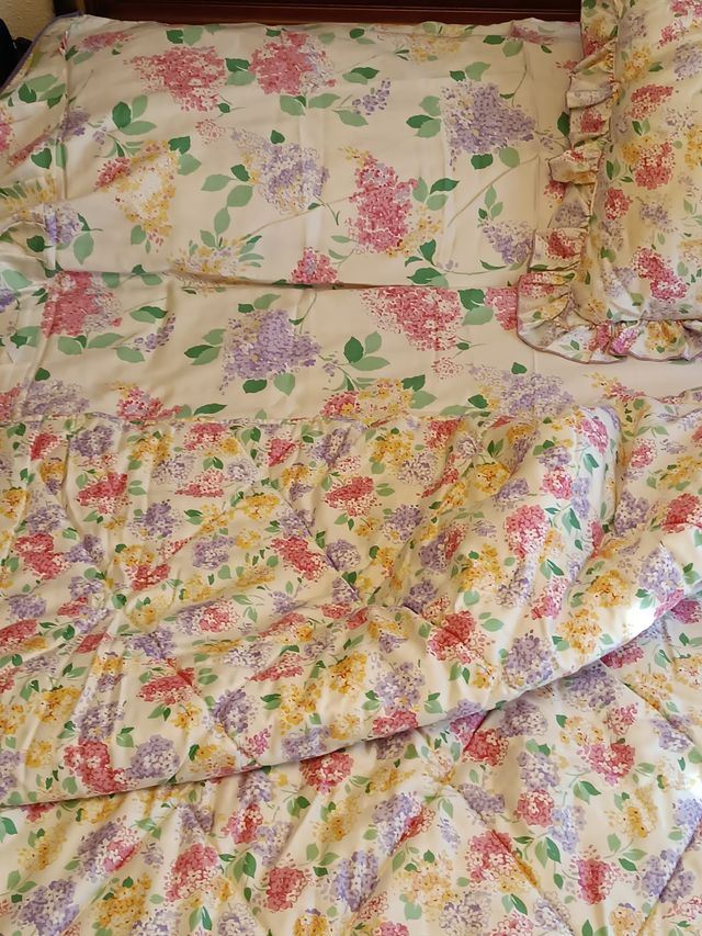 Juego de colcha y cojines a juego Rebajado