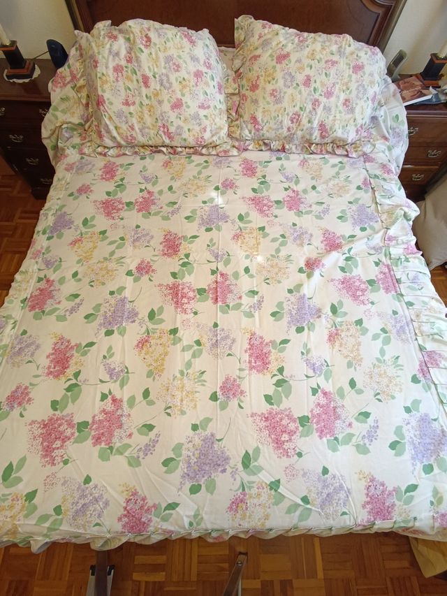 Juego de colcha y cojines a juego Rebajado