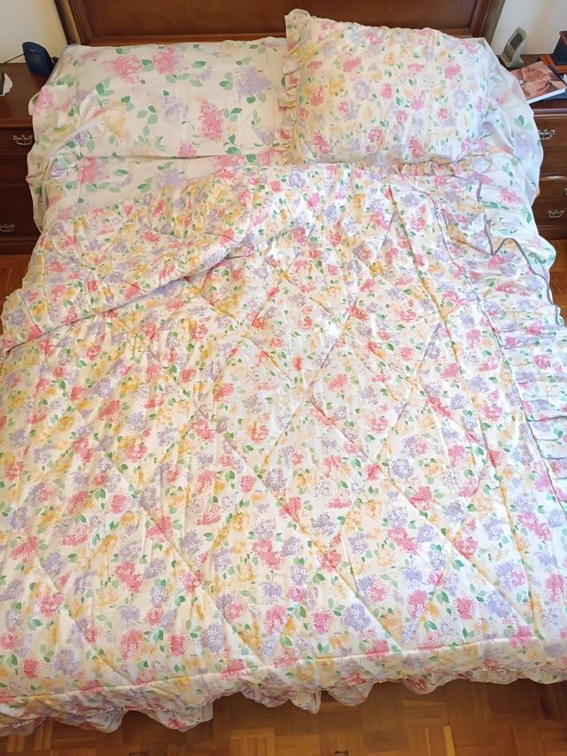 Juego de colcha y cojines a juego Rebajado