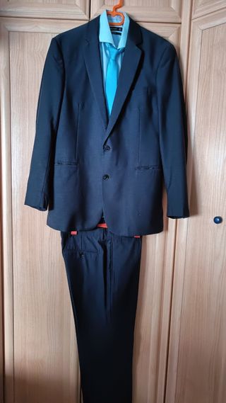 Traje Caballero negro #Hebymango talla 40+camisa+