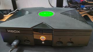 Xbox clasica + 2 mandos