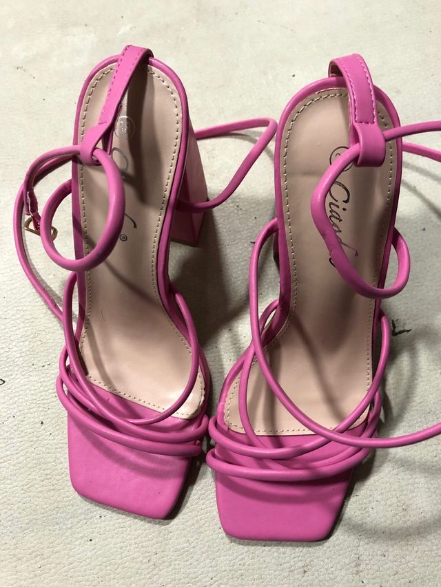 Sandali rosa