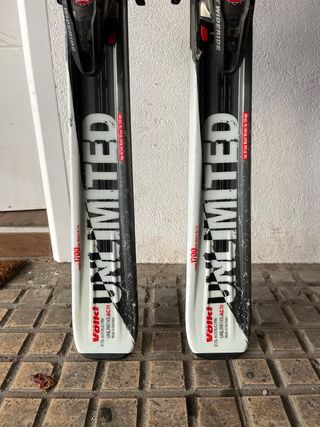 Se venden esquis Volki ac 30