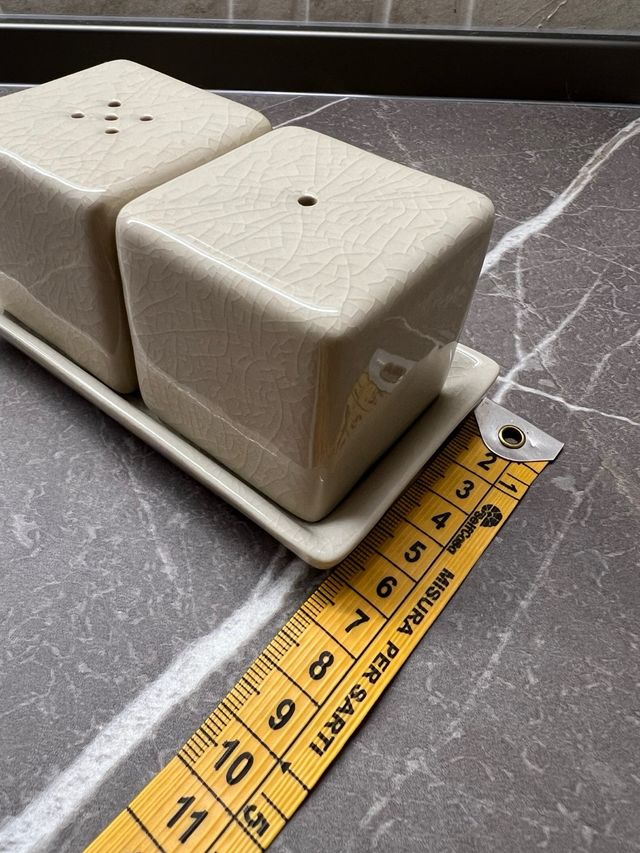 Saliera e pepiera in ceramica crackle