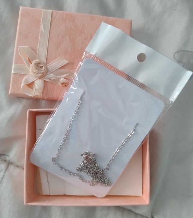 Collana quadrifoglio azzurra