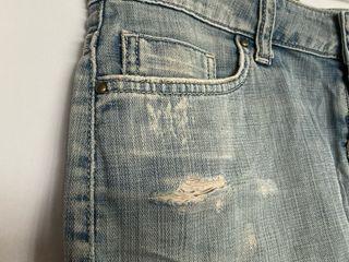 Minifalda vaquera desgastada, Zara