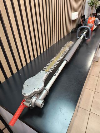 Cortasetos altura óleo-Mac BC241HL Stihl Husqvarna