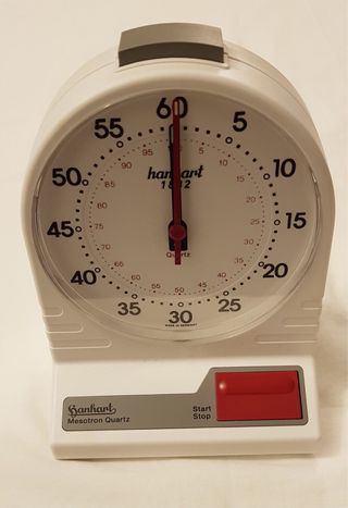 vendo attrezzi sportiri per Pallacenestro