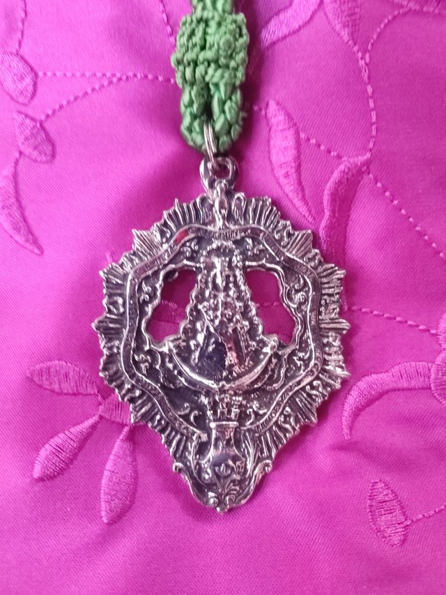 MEDALLAS VIRGEN DEL ROCÍO (51-55)