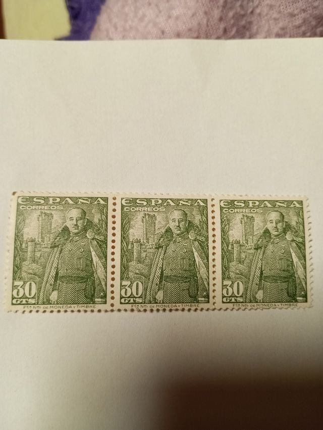 Sellos nuevos de Franco
