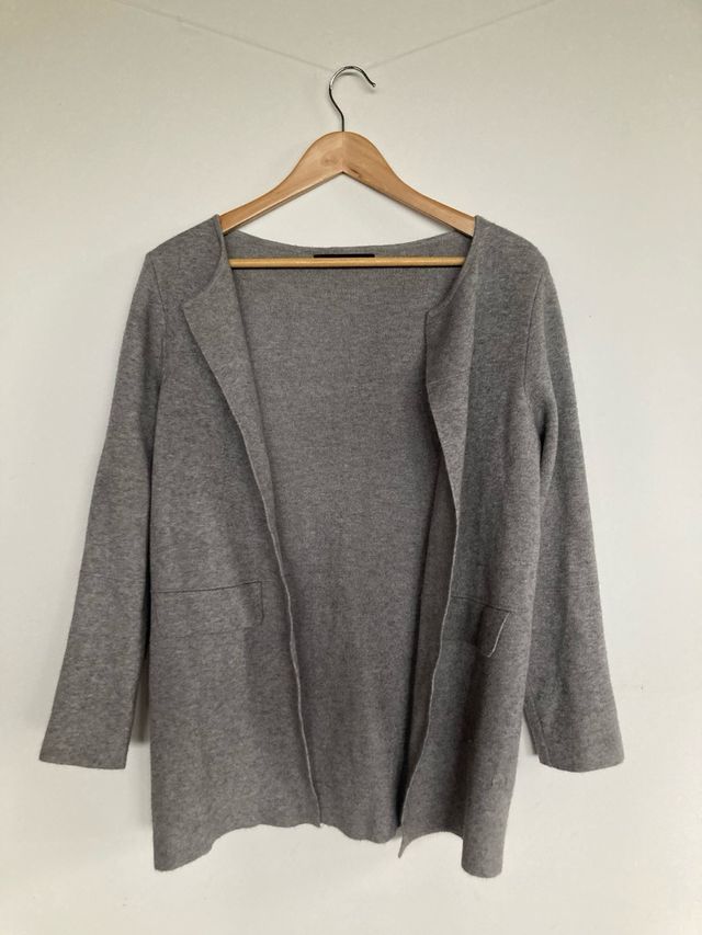 Jersey gris abierto, Sfera