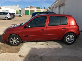 Renault Clio 2005