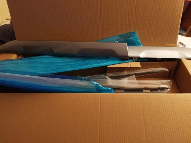 Embellecedor lateral Toyota rav 4