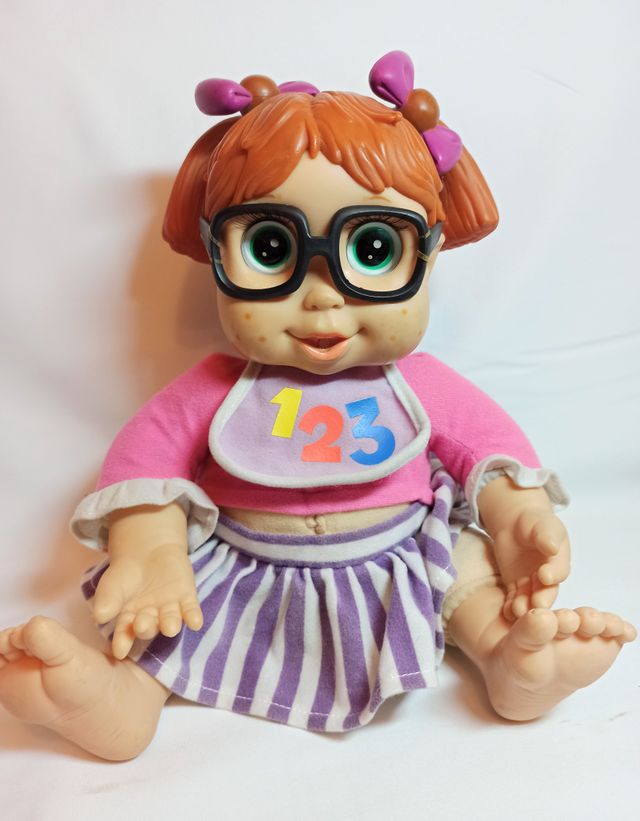 Muñeca Haschel interactiva