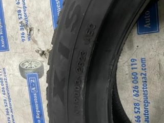NEUMATICO SUELTO INVIERNO 215 50 17 MAXXIS  