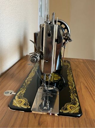 MAQUINA DE COSER SINGER ANTIGUA