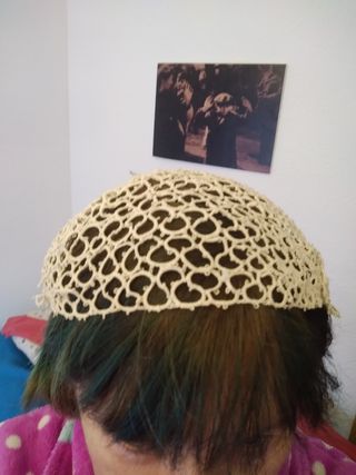 Casquete en guipur hecho a mano
