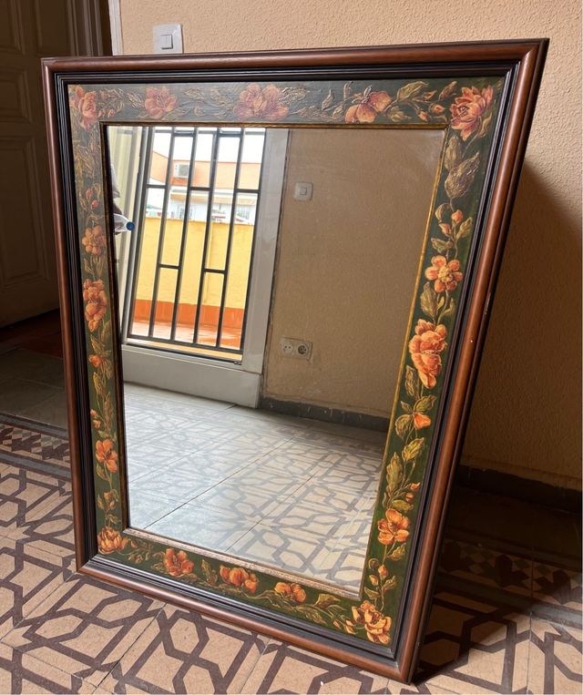 ESPEJO ANTIGUO DE MADERA