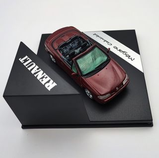 RENAULT MEGANE CABRIOLET 1/43 VITESSE