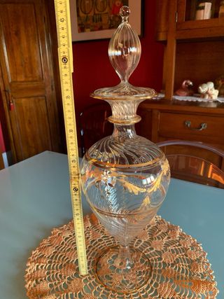 Vaso in vetro soffiato con tappo